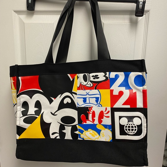 Disney 2021 Tote - Picture 2 of 9